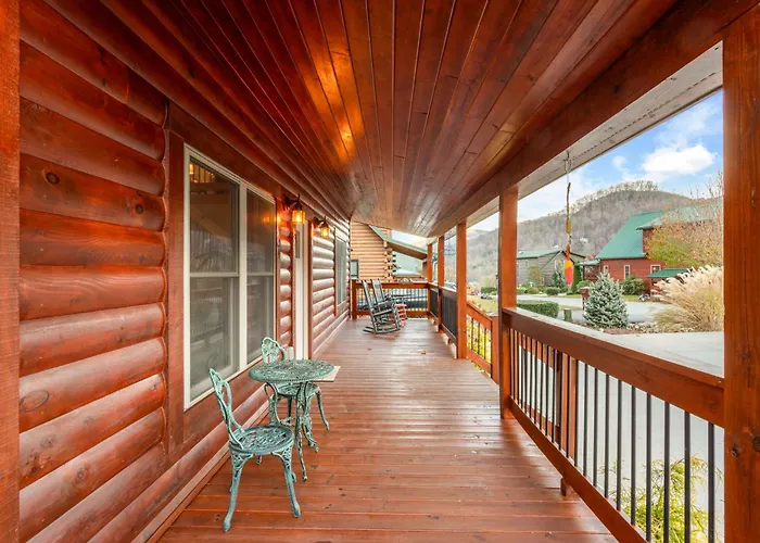 The Snow Owl Cabin